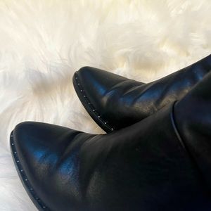 Beautiful leather   Small stud details around some   Barely worn